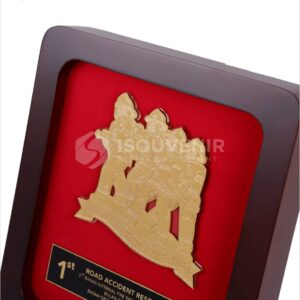 Plakat Kayu Road Accident Rescue