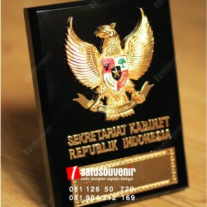 Plakat Kayu Sekretariat Kabinet