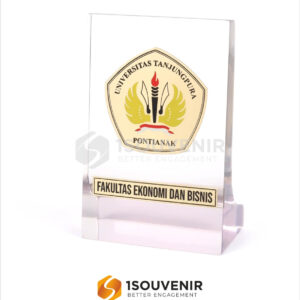 Plakat Resin Universitas Tanjungpura Pontianak